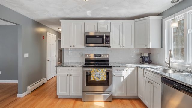 77 Hazen Rd, Shirley, MA 01464