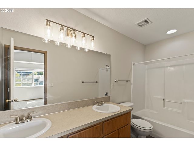 11619 Nw 35TH Ave, Vancouver, WA 98685