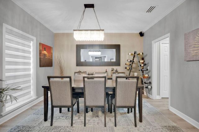 111 KENNISON, Orlando, FL 32801