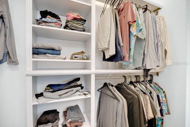 111 KENNISON, Orlando, FL 32801