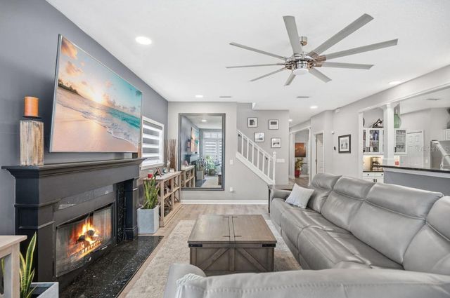 111 KENNISON, Orlando, FL 32801