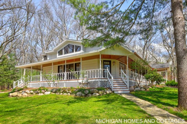 4303 132nd Avenue, Heath Twp, MI 49419