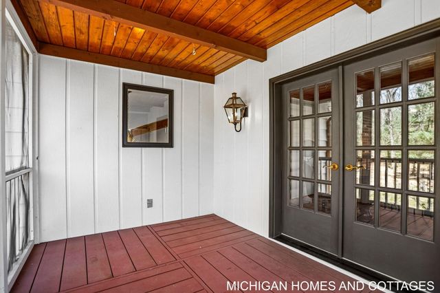 4303 132nd Avenue, Heath Twp, MI 49419