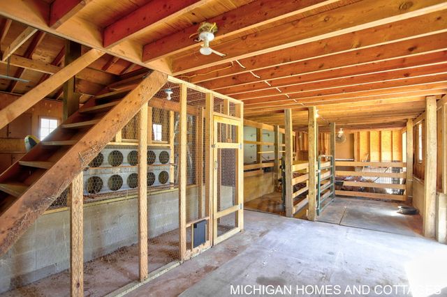 4303 132nd Avenue, Heath Twp, MI 49419