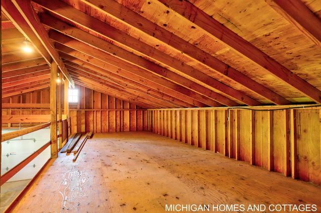 4303 132nd Avenue, Heath Twp, MI 49419