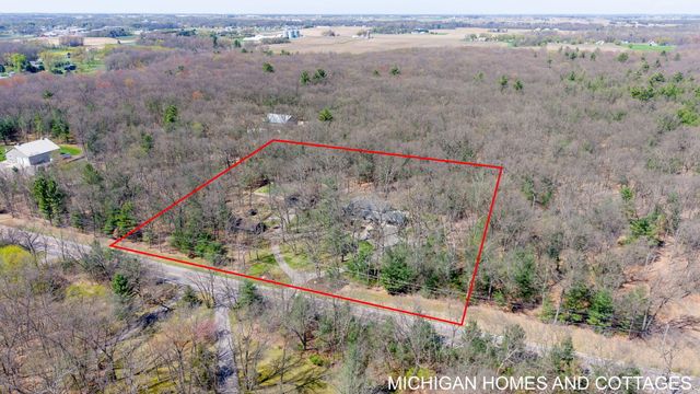 4303 132nd Avenue, Heath Twp, MI 49419