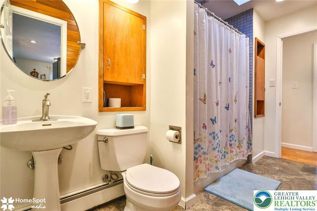 3701 North saucon Avenue, Upper Saucon Twp, PA 18034