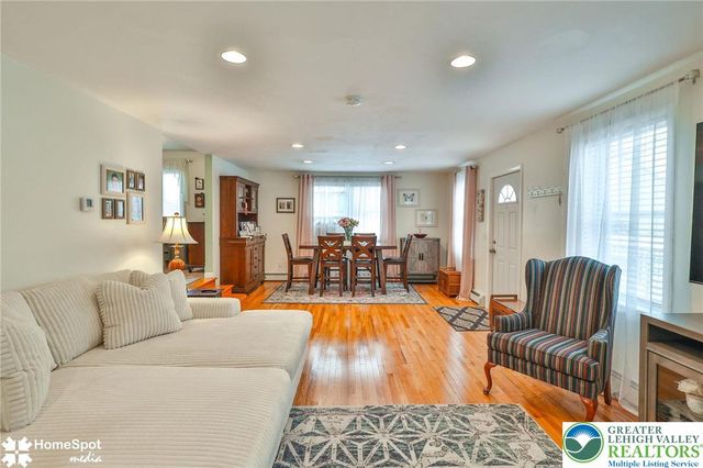 3701 North saucon Avenue, Upper Saucon Twp, PA 18034