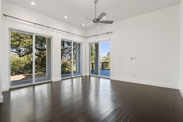 1303 Azie Morton RD 6, Austin, TX 78704