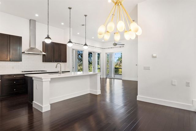 1303 Azie Morton RD 6, Austin, TX 78704