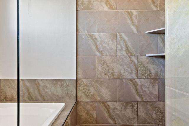 1303 Azie Morton RD 6, Austin, TX 78704