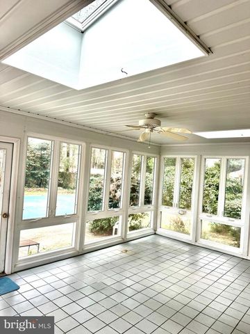 5485 SAINT ANDREWS DR, Salisbury, MD 21801