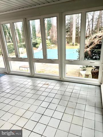 5485 SAINT ANDREWS DR, Salisbury, MD 21801