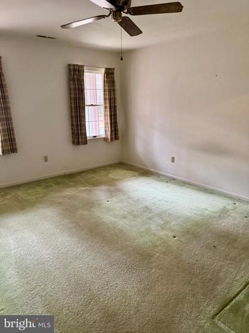 5485 SAINT ANDREWS DR, Salisbury, MD 21801