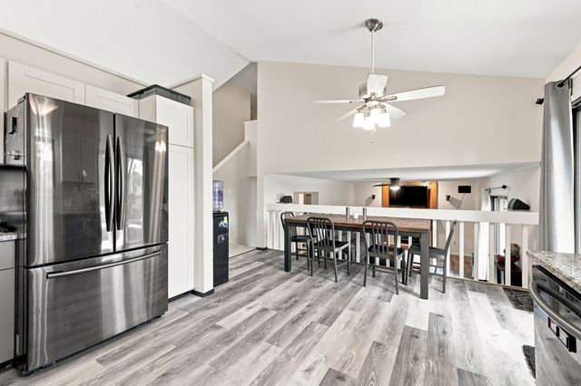 129 29th Court, West Des Moines, IA 50265