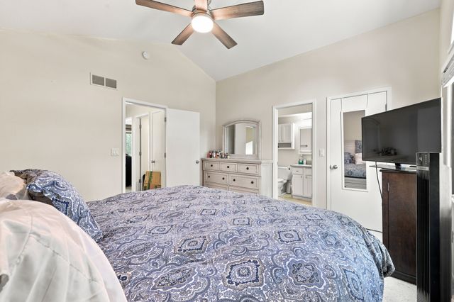 129 29th Court, West Des Moines, IA 50265