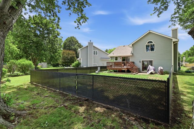 129 29th Court, West Des Moines, IA 50265