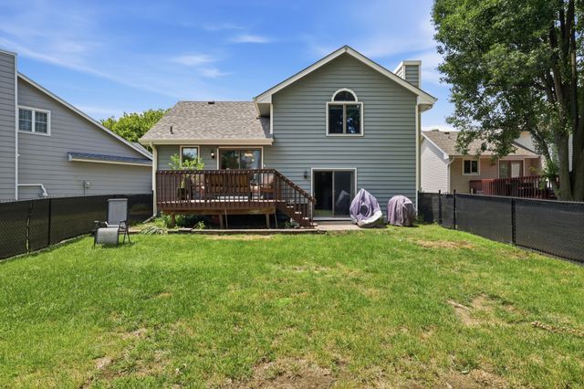 129 29th Court, West Des Moines, IA 50265