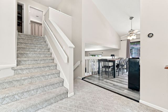 129 29th Court, West Des Moines, IA 50265