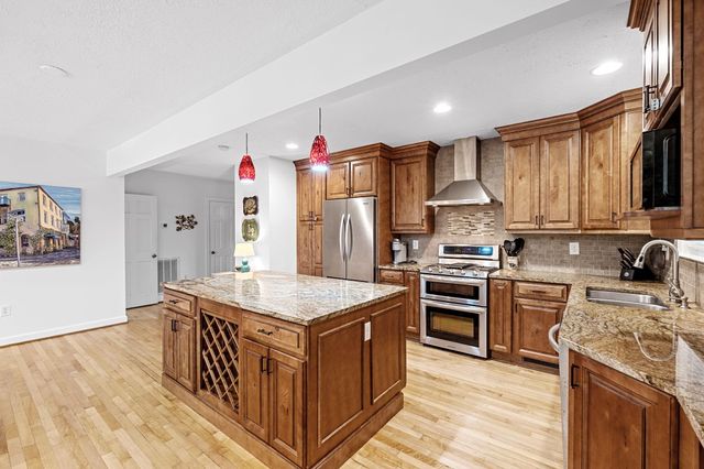 1214 E Lakeshore Drive, Landrum, SC 29356