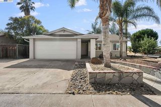1694 Arrowhead Avenue, Livermore, CA 94551