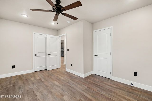 3935 Wrights Ferry Rd Rd, Louisville, TN 37777