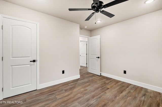 3935 Wrights Ferry Rd Rd, Louisville, TN 37777