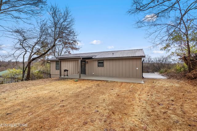 3935 Wrights Ferry Rd Rd, Louisville, TN 37777