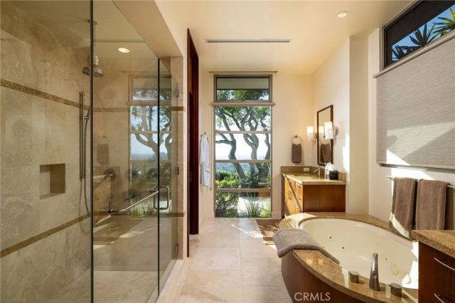 9 Jade, Corona Del Mar, CA 92625