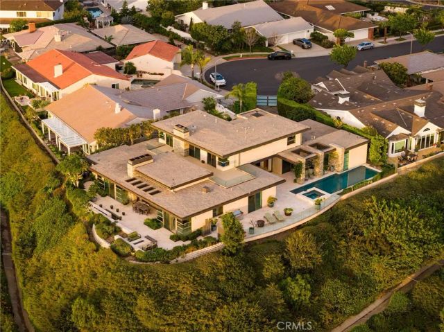 9 Jade, Corona Del Mar, CA 92625
