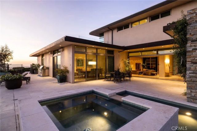 9 Jade, Corona Del Mar, CA 92625
