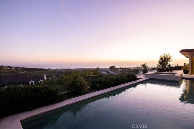 9 Jade, Corona Del Mar, CA 92625