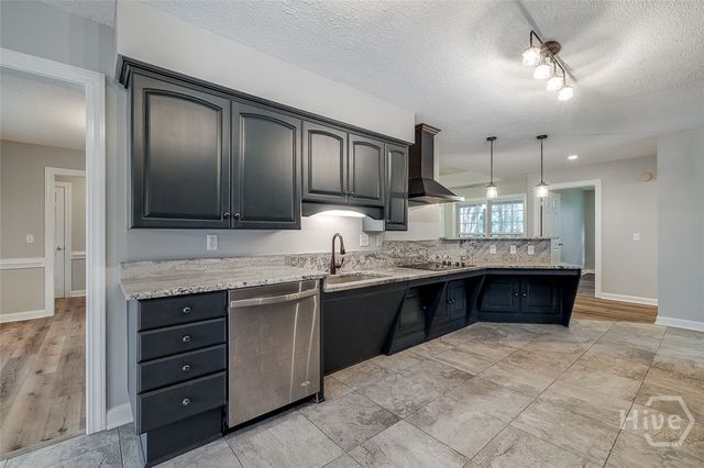 4414 Blue Jay Road, Guyton, GA 31312