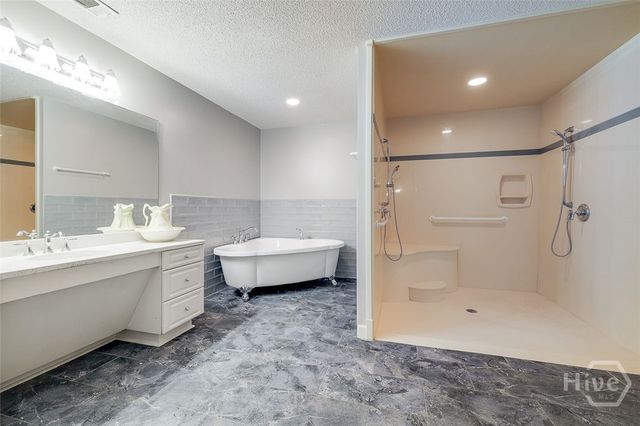 4414 Blue Jay Road, Guyton, GA 31312