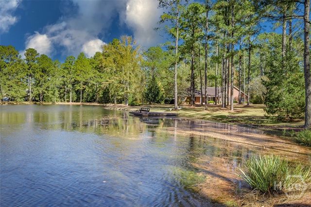 4414 Blue Jay Road, Guyton, GA 31312