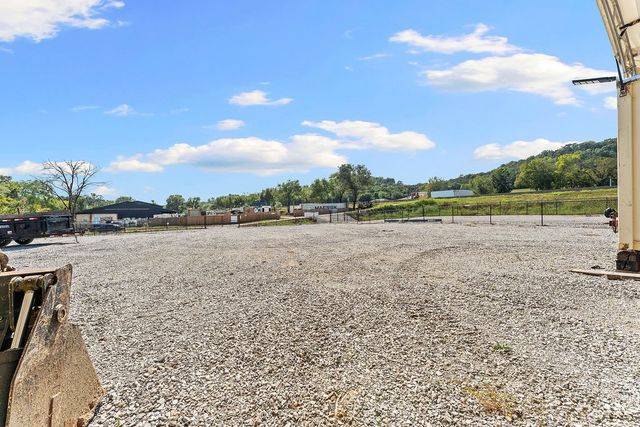 303 O'Brien Lane, Jane, MO 64856