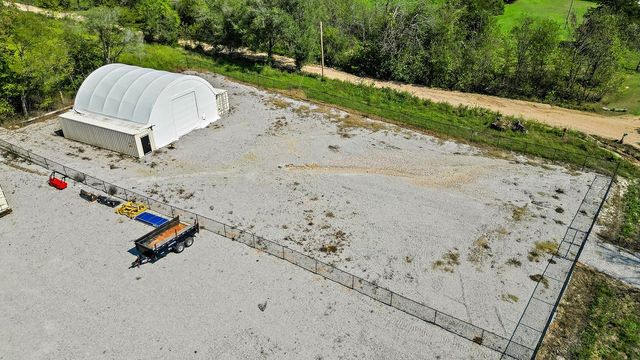 303 O'Brien Lane, Jane, MO 64856