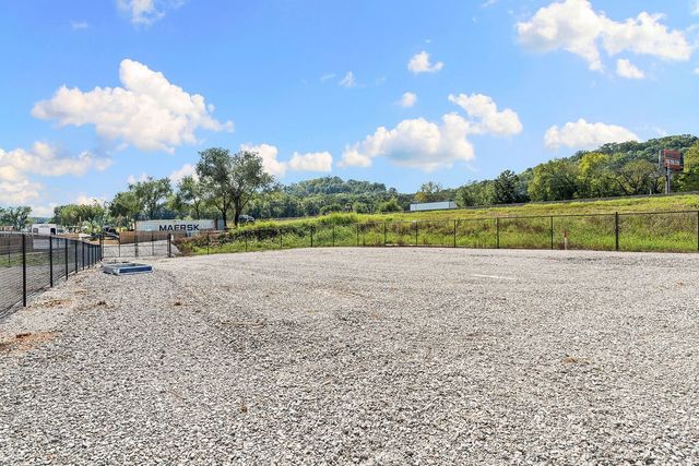 303 O'Brien Lane, Jane, MO 64856