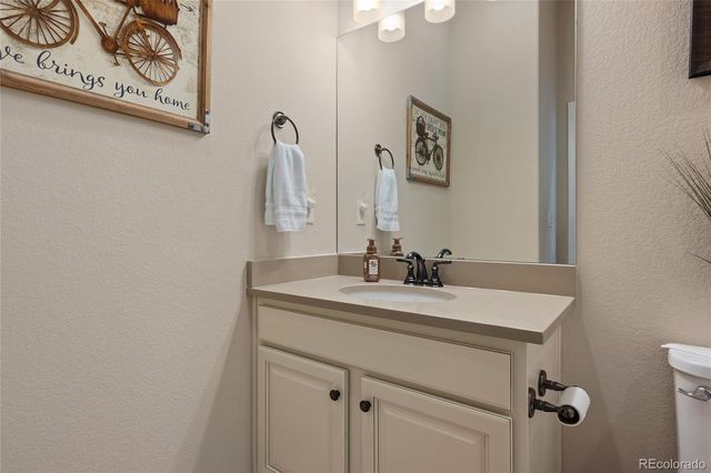 22601 E Del Norte Drive, Aurora, CO 80016