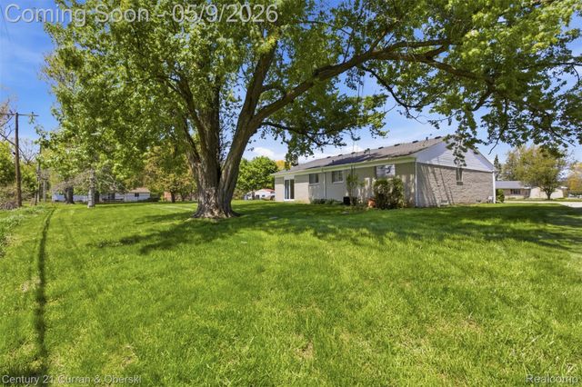 23293 W Le Bost Drive, Novi, MI 48375