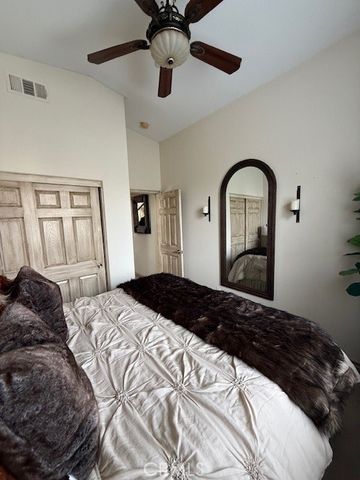 15519 Syracuse, Fontana, CA 92336