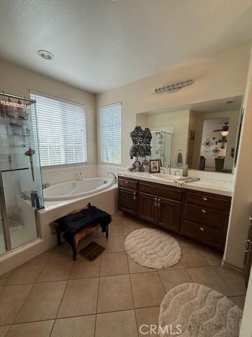 15519 Syracuse, Fontana, CA 92336