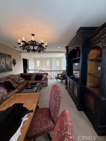 15519 Syracuse, Fontana, CA 92336