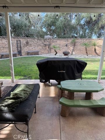 15519 Syracuse, Fontana, CA 92336