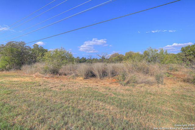 2415 Woodlane, New Braunfels, TX 78132