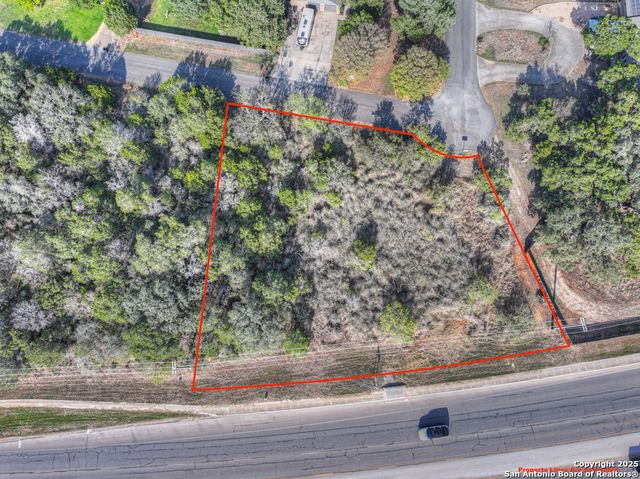 2415 Woodlane, New Braunfels, TX 78132