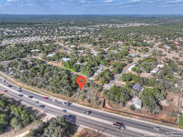 2415 Woodlane, New Braunfels, TX 78132