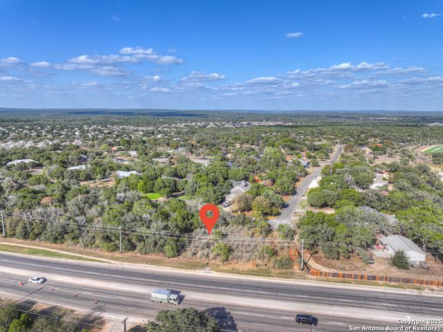 2415 Woodlane, New Braunfels, TX 78132