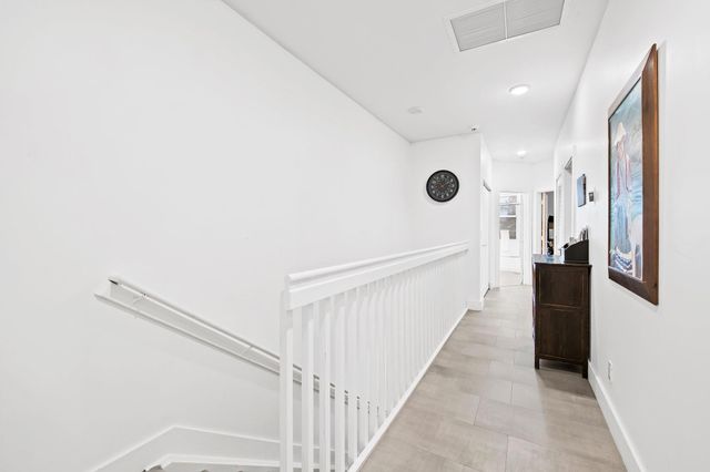 1136 NE 2nd Avenue, Fort Lauderdale, FL 33304