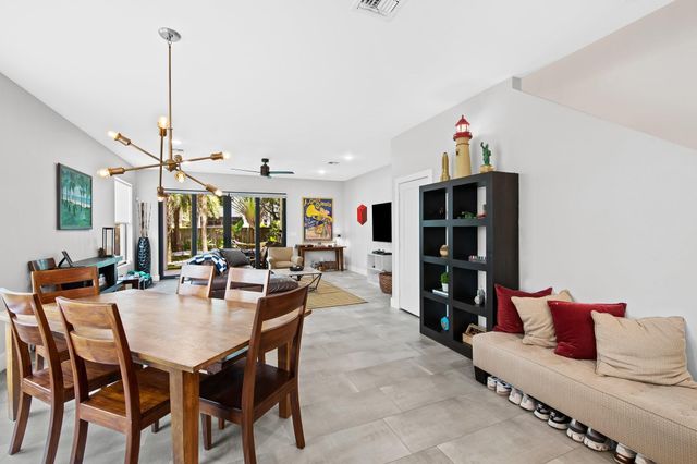 1136 NE 2nd Avenue, Fort Lauderdale, FL 33304